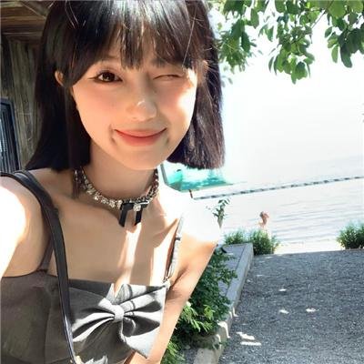 海报女郎