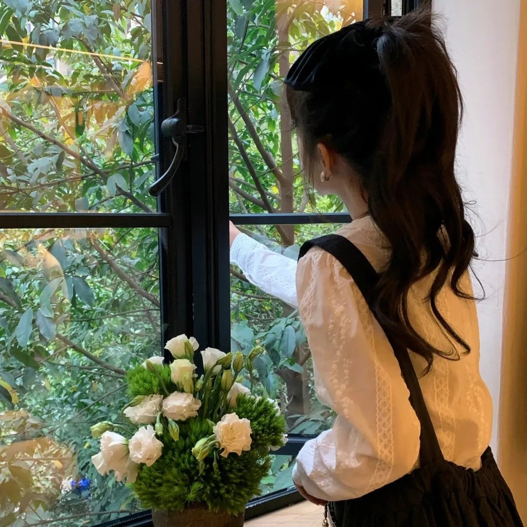 历尽沧桑一妇人